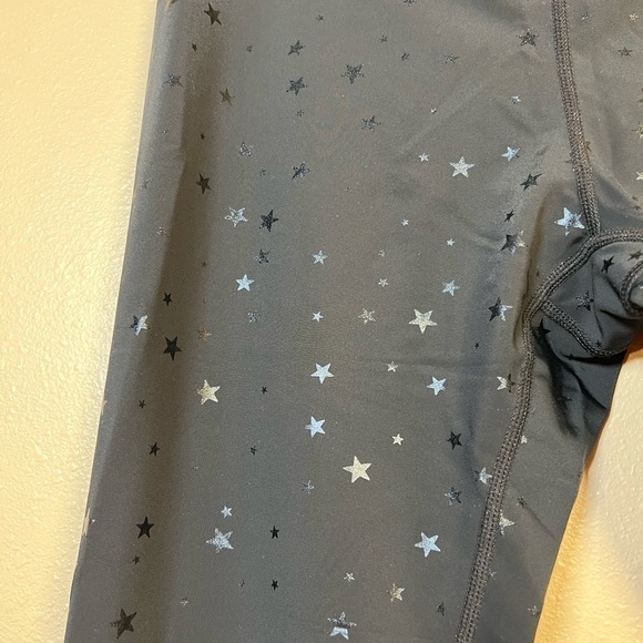 TEREZ Uplift Leggings in Black Mini Star Size Large - Picture 4 of 7